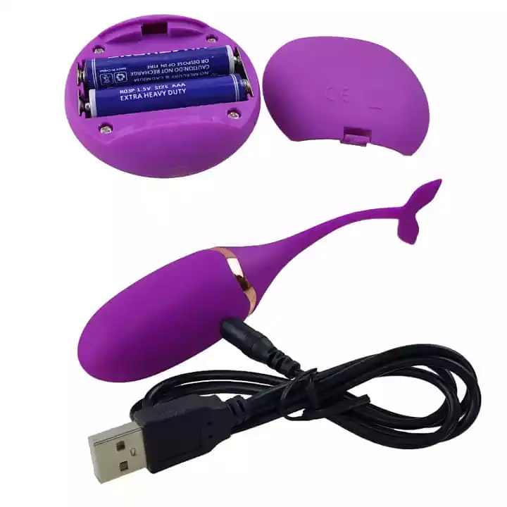 AquaVibe Wireless Fish Vibrator for Women - Master