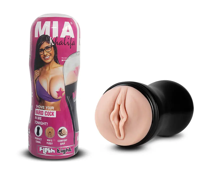 Mia Khalifa Masturbator Cup For Men (Free Lube) - Master