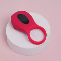 Red Vibe App-Controlled Ejaculation Delay & Nipple and Clit Stimulator Vibrating Ring - Master